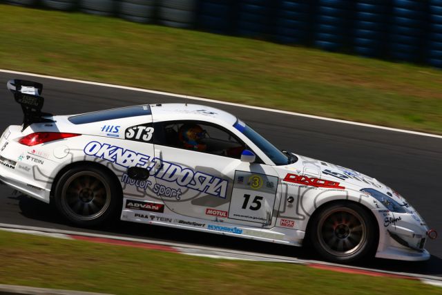 Igor Sushko in #15 Okabe Jidosha Dixcel Nissan Fairlady Z at Okayama 2008