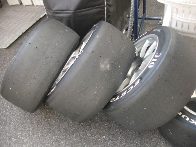 Kumho Tires in GT300