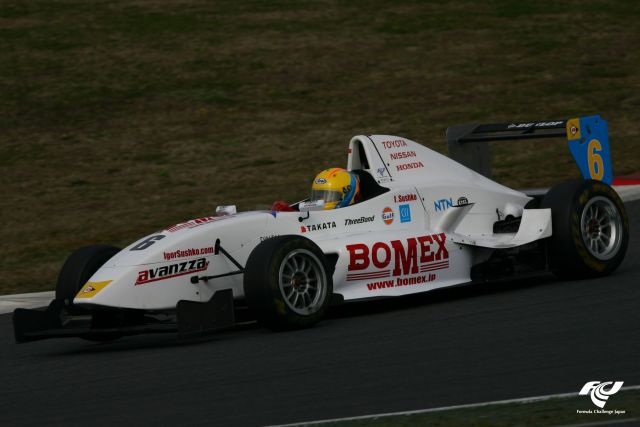 Igor Sushko in #6 Avanzza x Bomex FCJ formula car.