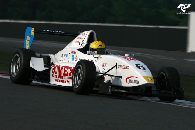 Formula Challenge Japan at Fuji Speedway in 2009.
Igor Sushko / #6 Bomex x Avanzza FCJ
http://www.igorsushko.com