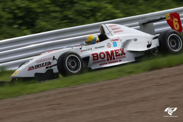 Igor Sushko - Bomex x Avanzza #6 Formula Renault
http://www.igorsushko.com