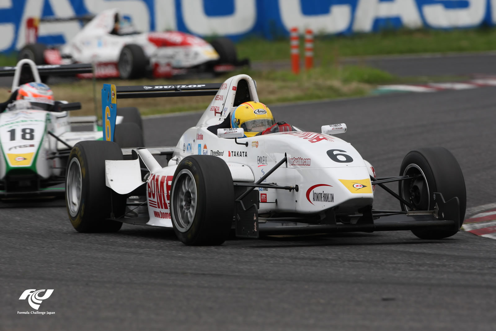 Igor Sushko - Bomex x Avanzza #6 Formula Renault
http://www.igorsushko.com