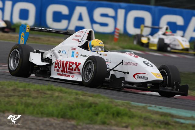 Igor Sushko - Bomex x Avanzza #6 Formula Renault
http://www.igorsushko.com