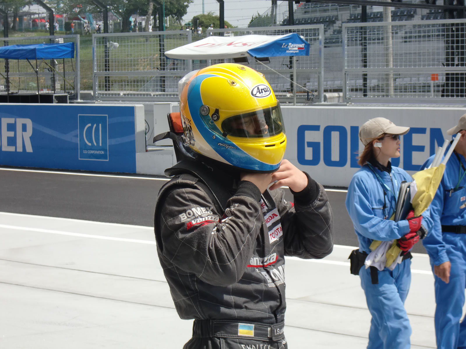 Igor Sushko - Bomex x Avanzza #6 Formula Renault
http://www.igorsushko.com