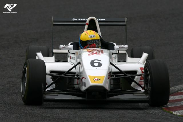 Igor Sushko - Bomex x Avanzza #6 Formula Renault
http://www.igorsushko.com