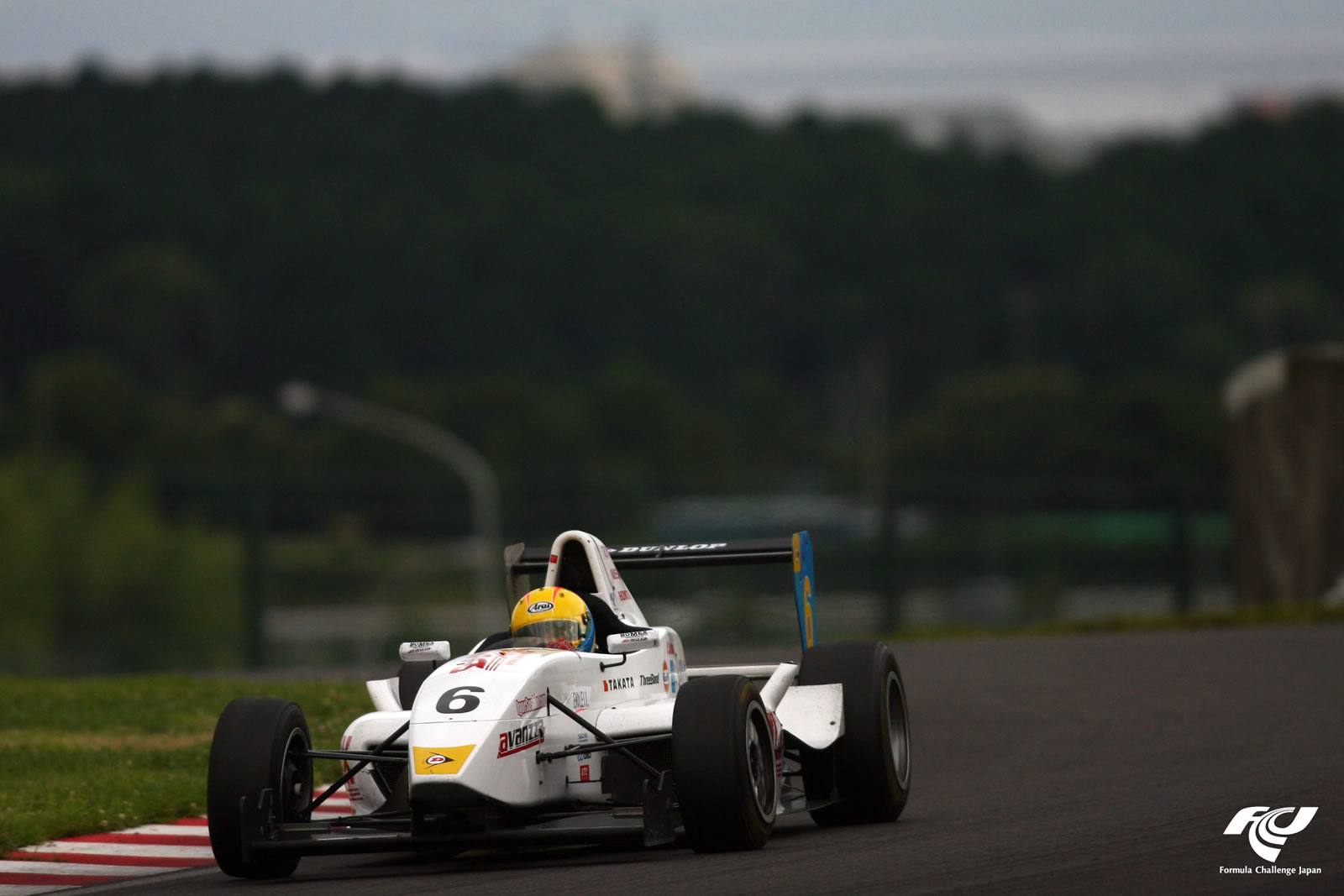 Igor Sushko - Bomex x Avanzza #6 Formula Renault
http://www.igorsushko.com