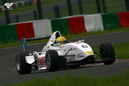 Igor Sushko - Bomex x Avanzza #6 Formula Renault
http://www.igorsushko.com