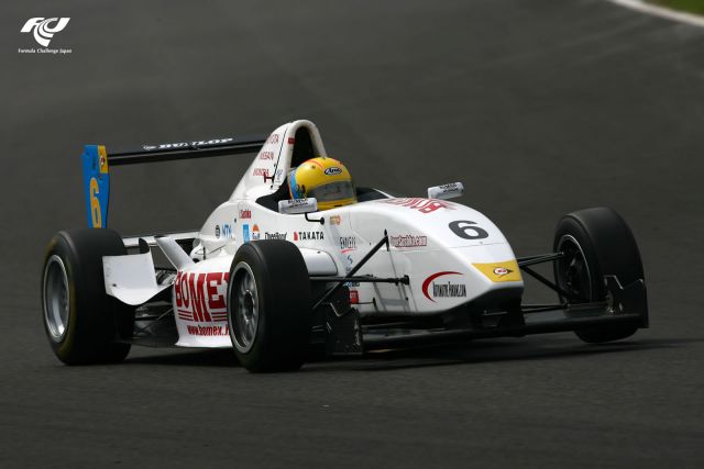 Igor Sushko - Bomex x Avanzza #6 Formula Renault
http://www.igorsushko.com