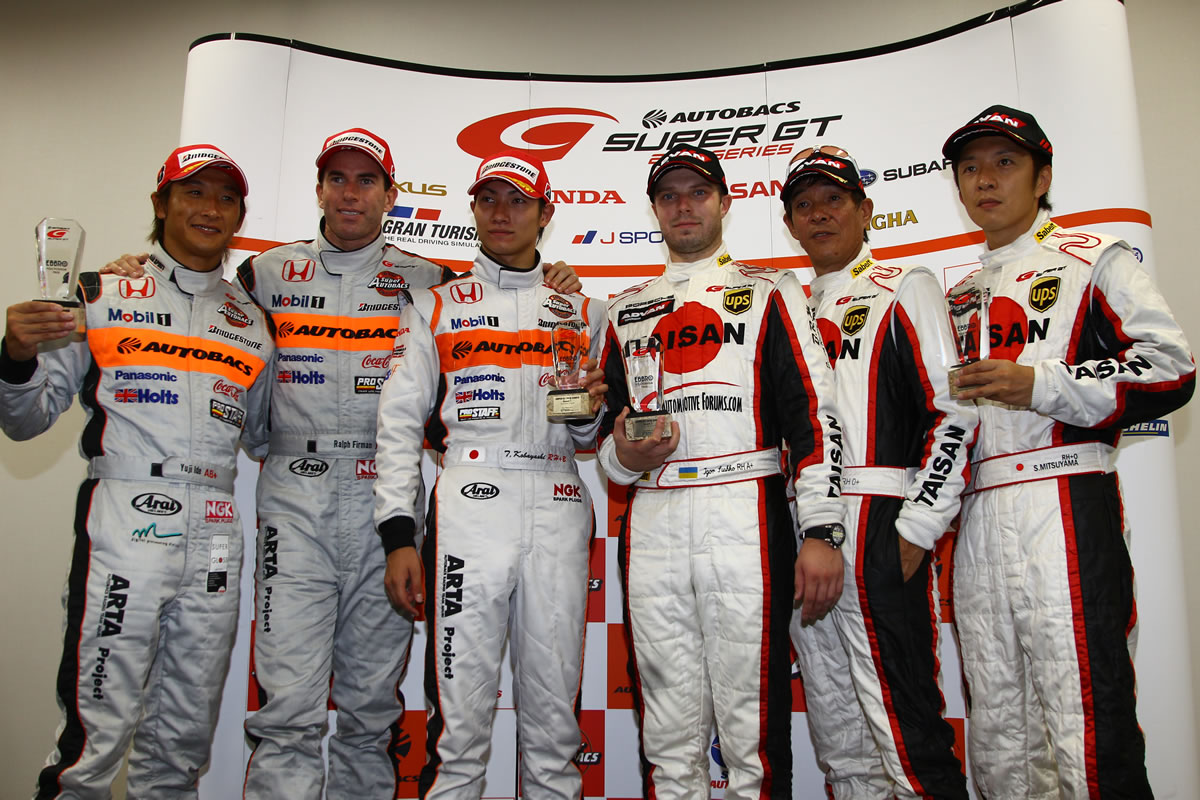 Team Taisan #26 Porsche Pole Position