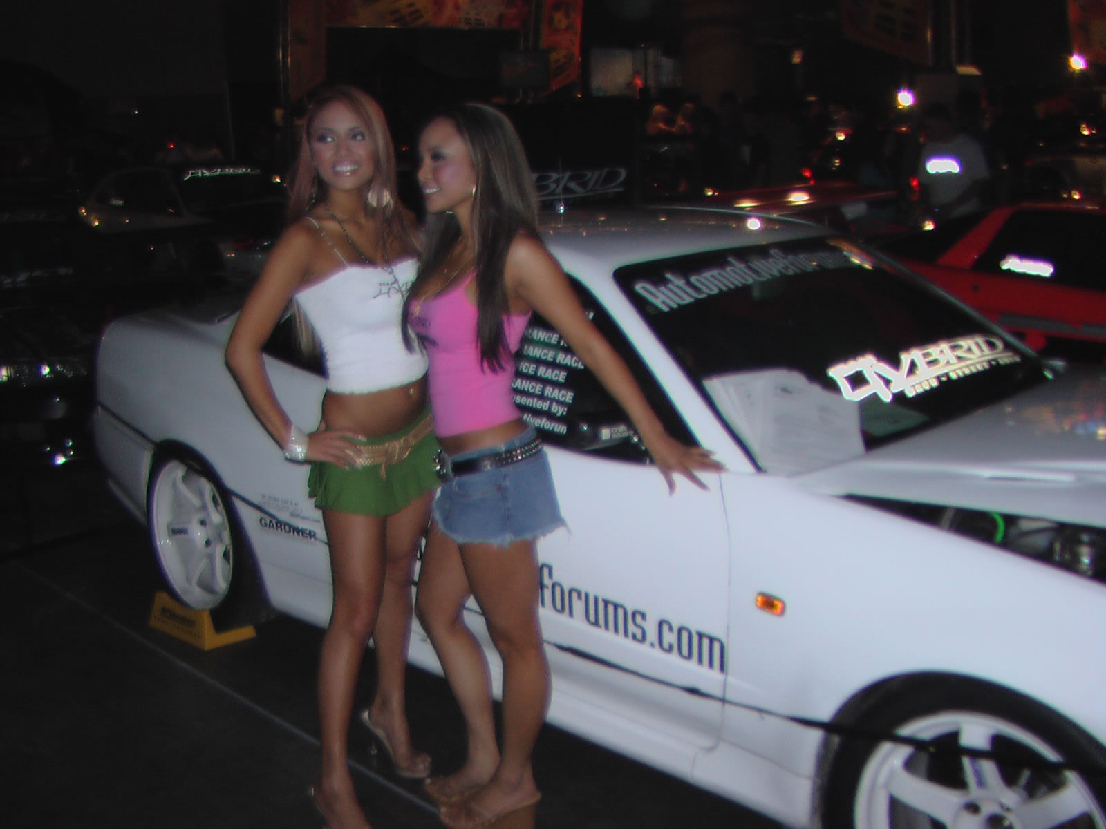 Skyline GT-R N1 and Hot Babes