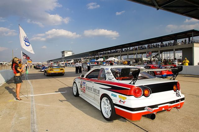 AutomotiveForums.com R34 Nissan Skyline GT-R at Sebring