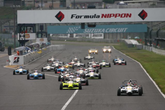 Formula Challenge Japan race