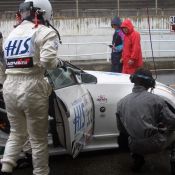 Igor Sushko getting into the H.I.S. Nissan Fairlady Z  Z33 350Z