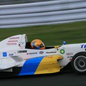 Igor Sushko at Fuji Speedway in the Japanese FCJ - Formula Renault. #1 H.I.S. car.