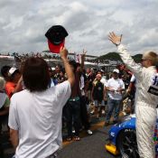 The pit-walk for the Super Taikyu series at Okayama Circuit. The H.I.S. Nissan Fairlady Z, piloted by Igor Sushko and Maejima Sh