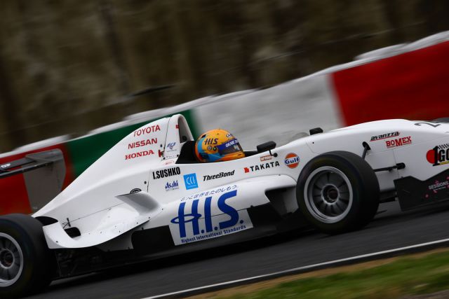 Igor Sushko at Suzuka Circuit - Formula Challenge Japan (Formula Renault)