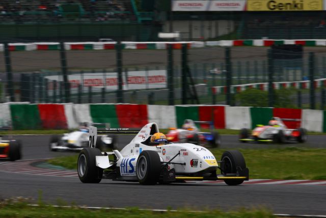 Igor Sushko at Suzuka Circuit - Formula Challenge Japan (Formula Renault)