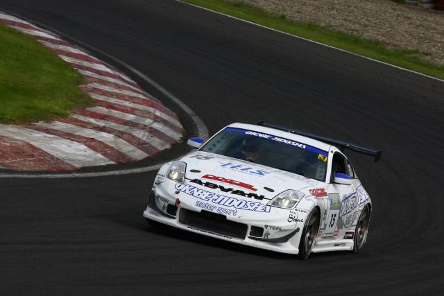 Igor Sushko in the #15 Okabe Jidosha Nissan Fairlady Z in Super Taikyu at 2008 Sendai Hiland 4HR race.