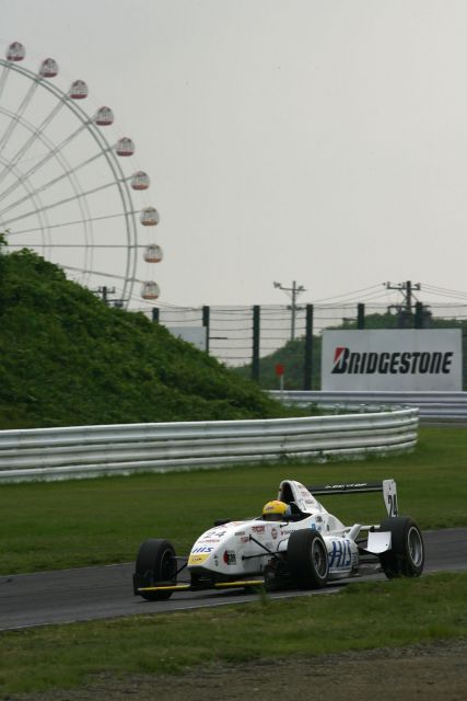 iIgor Sushko / FCJ Japanese Formula Renault #24 H.I.S. Travel