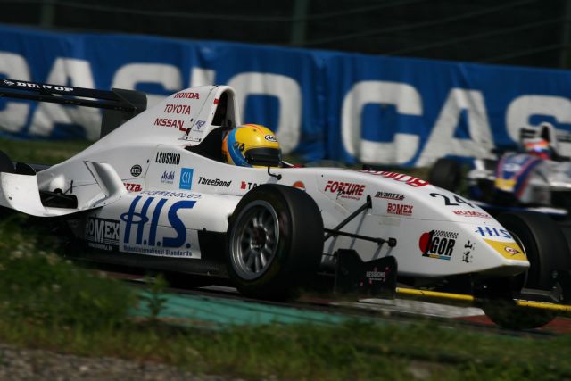 iIgor Sushko / FCJ Japanese Formula Renault #24 H.I.S. Travel