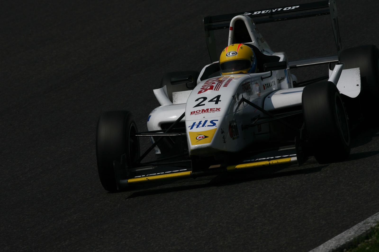 iIgor Sushko / FCJ Japanese Formula Renault #24 H.I.S. Travel