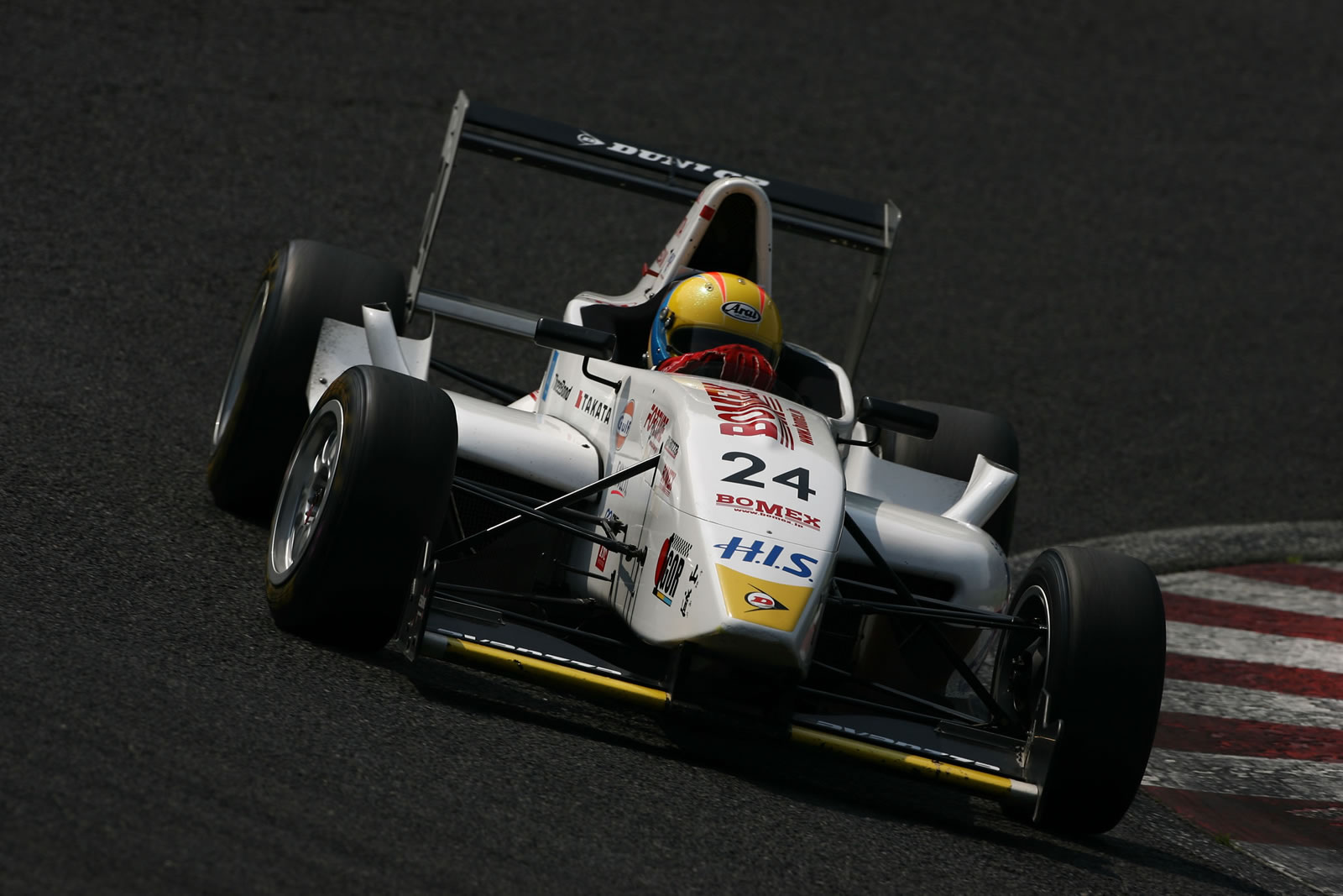 iIgor Sushko / FCJ Japanese Formula Renault #24 H.I.S. Travel