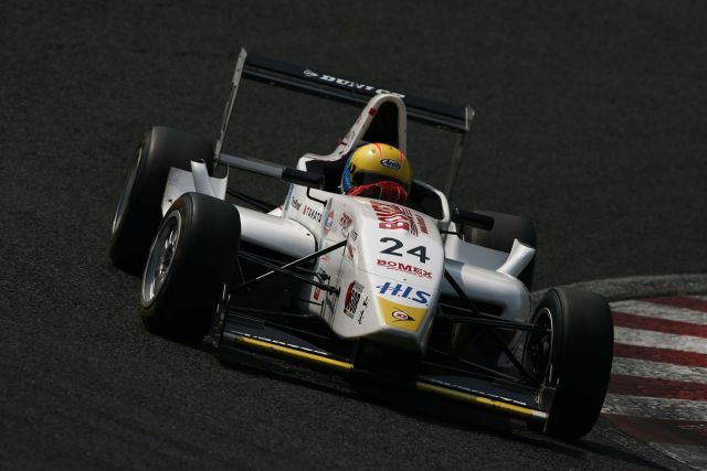 iIgor Sushko / FCJ Japanese Formula Renault #24 H.I.S. Travel