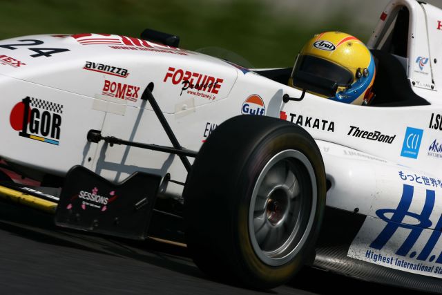 iIgor Sushko / FCJ Japanese Formula Renault #24 H.I.S. Travel