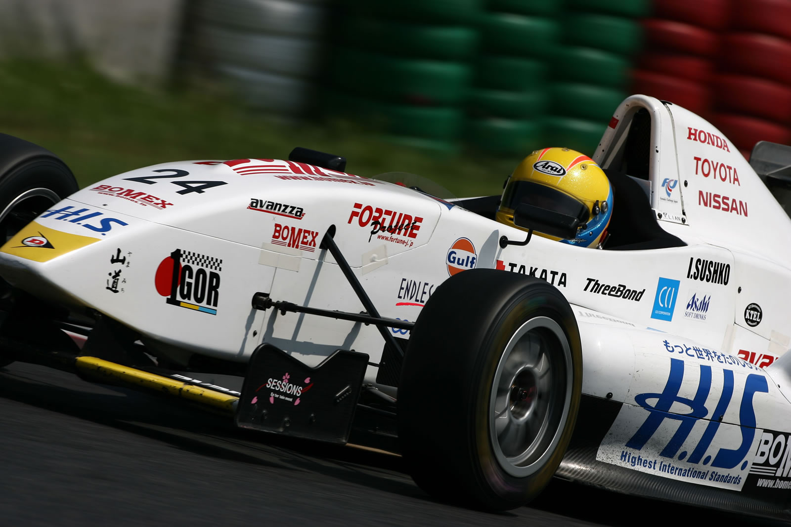 iIgor Sushko / FCJ Japanese Formula Renault #24 H.I.S. Travel