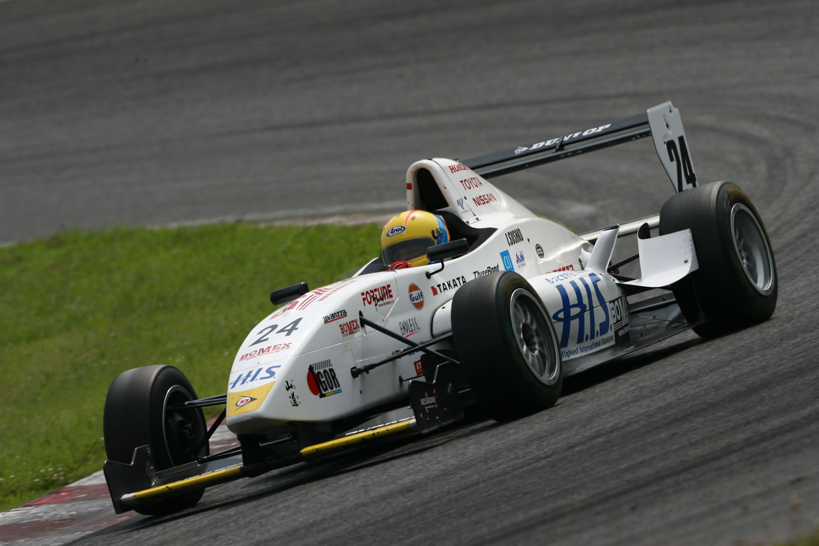 iIgor Sushko / FCJ Japanese Formula Renault #24 H.I.S. Travel