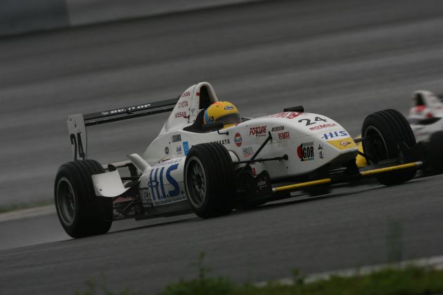 Igor Sushko at Fuji Speedway - Formula Renault