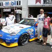 The pit-walk for the Super Taikyu series at Okayama Circuit. The H.I.S. Nissan Fairlady Z, piloted by Igor Sushko and Maejima Sh